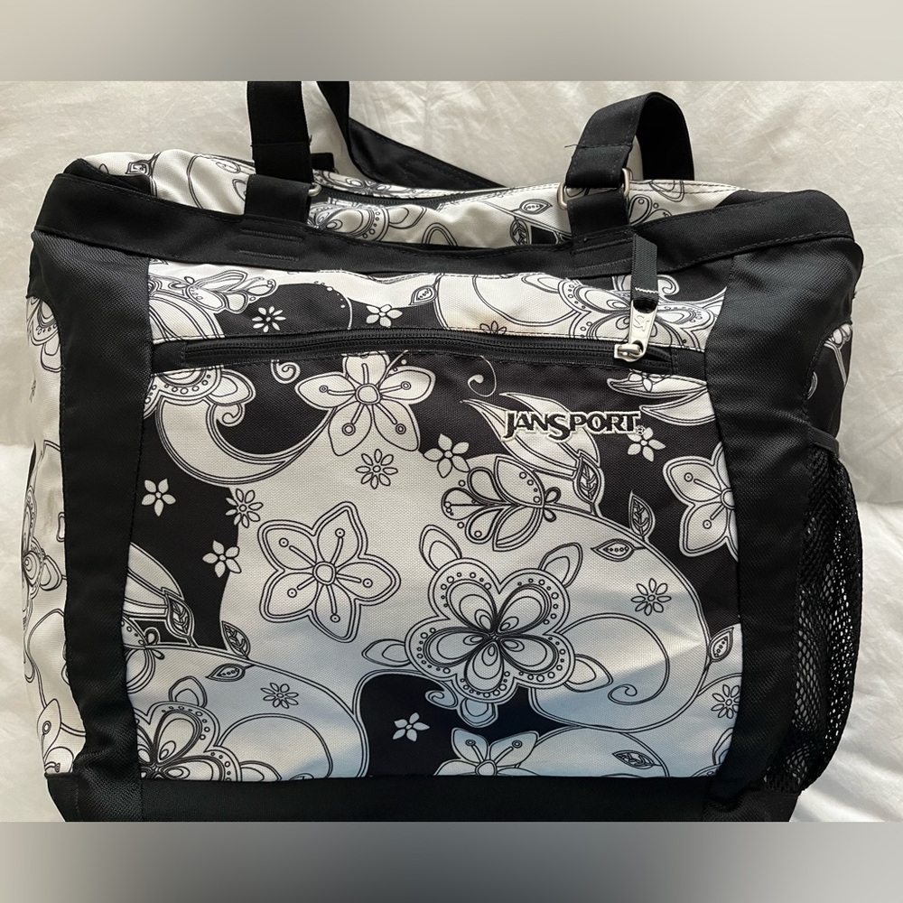 JANSPORT BLACK/WHITE BAG NWOT